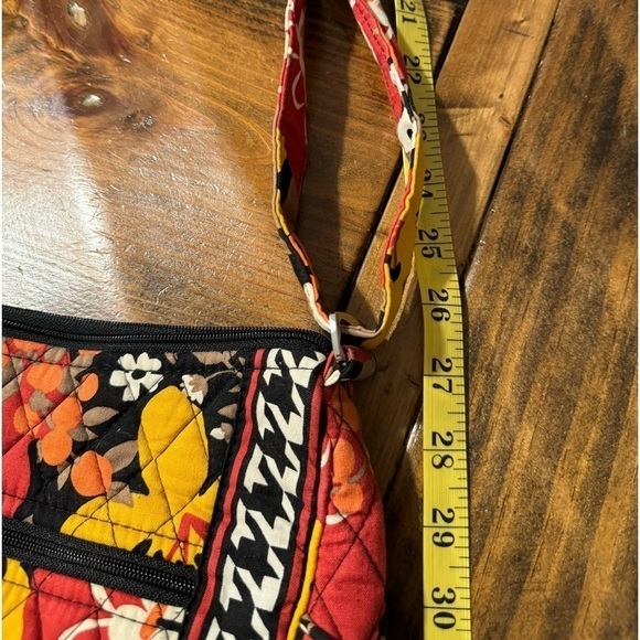 VERA BRADLEY CROSSBODY OR SHOULDER BAG. NWOT. ORANGE/YELLOW/RED - Picture 4 of 11